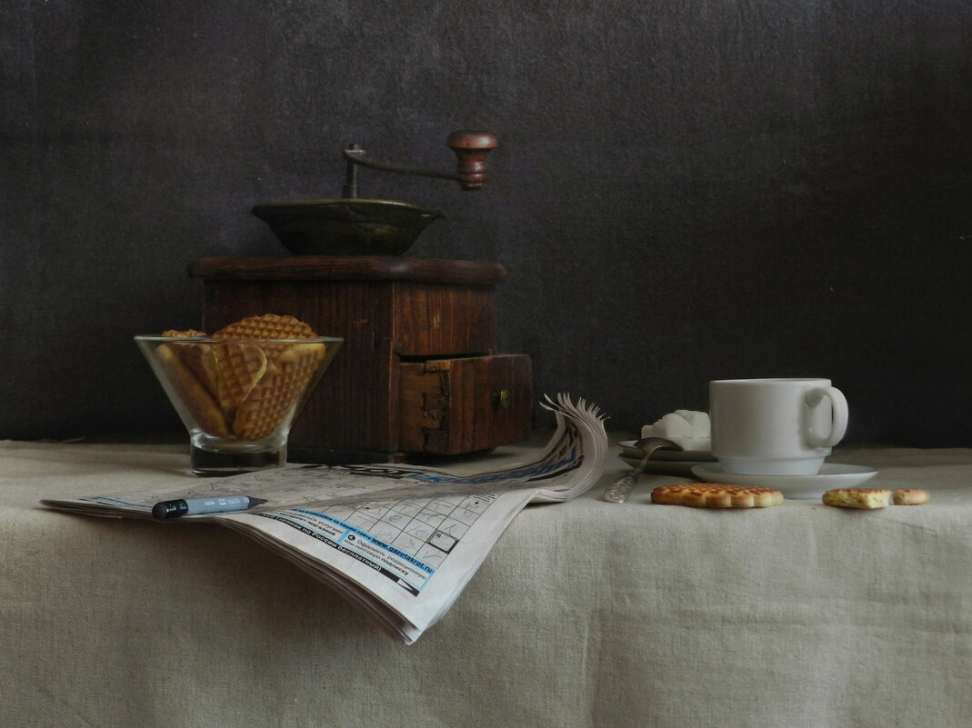 с газетой - Лера 