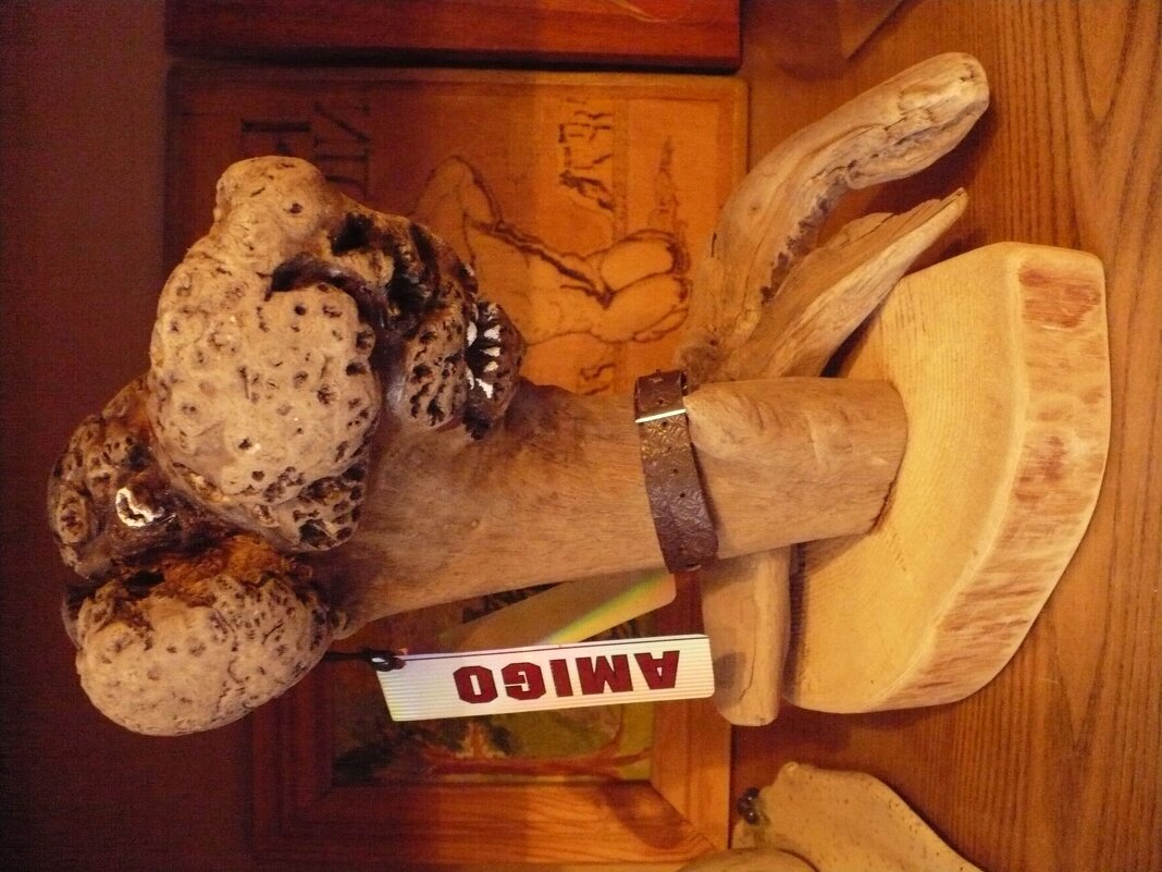 ОХОТНИК (деревянная пластика) - Валерий Кокорев