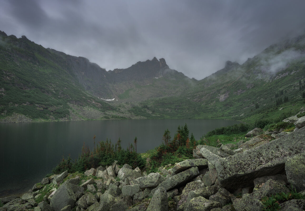 * - Александр Иванов * - Александр Иванов