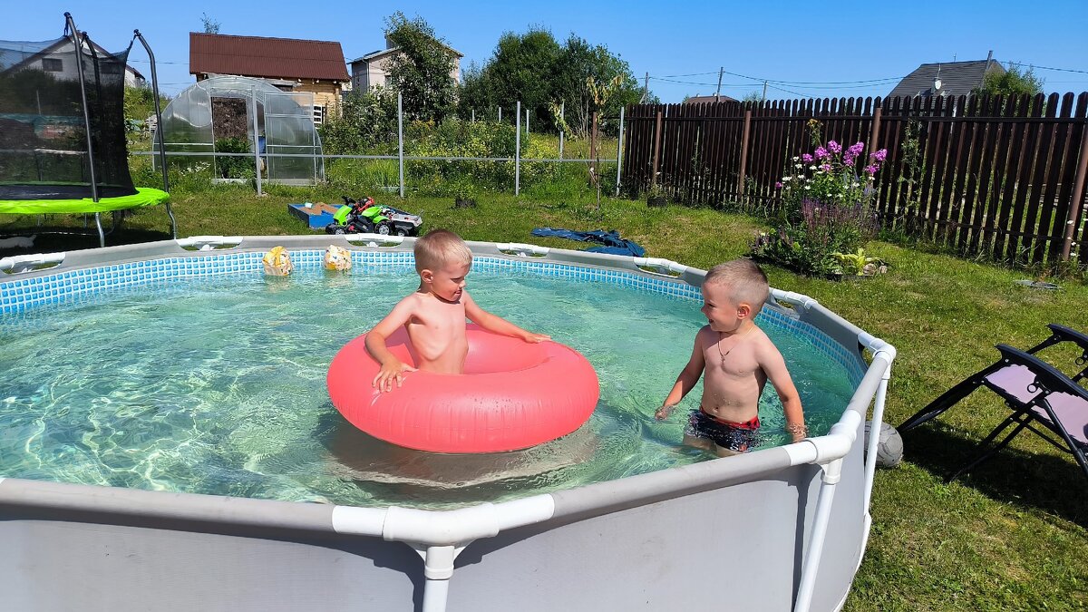 Уголок прохлады в жаркий день! - Ольга Уголок прохлады в жаркий день! - Ольга