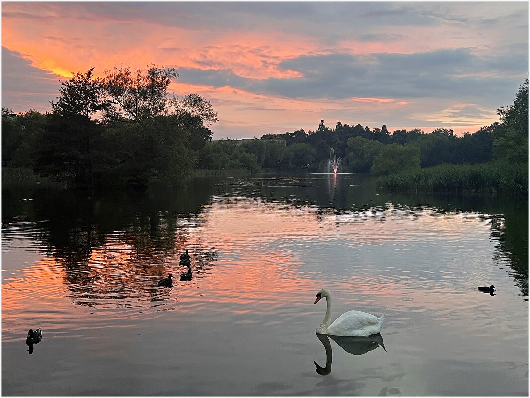 Вечер на озере. - Валерия Комова