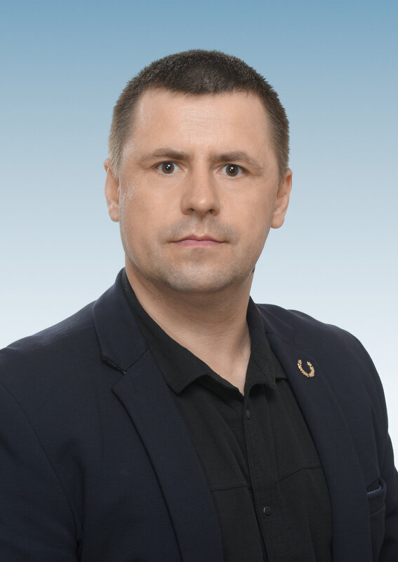 Артём - Михаил Тарасов