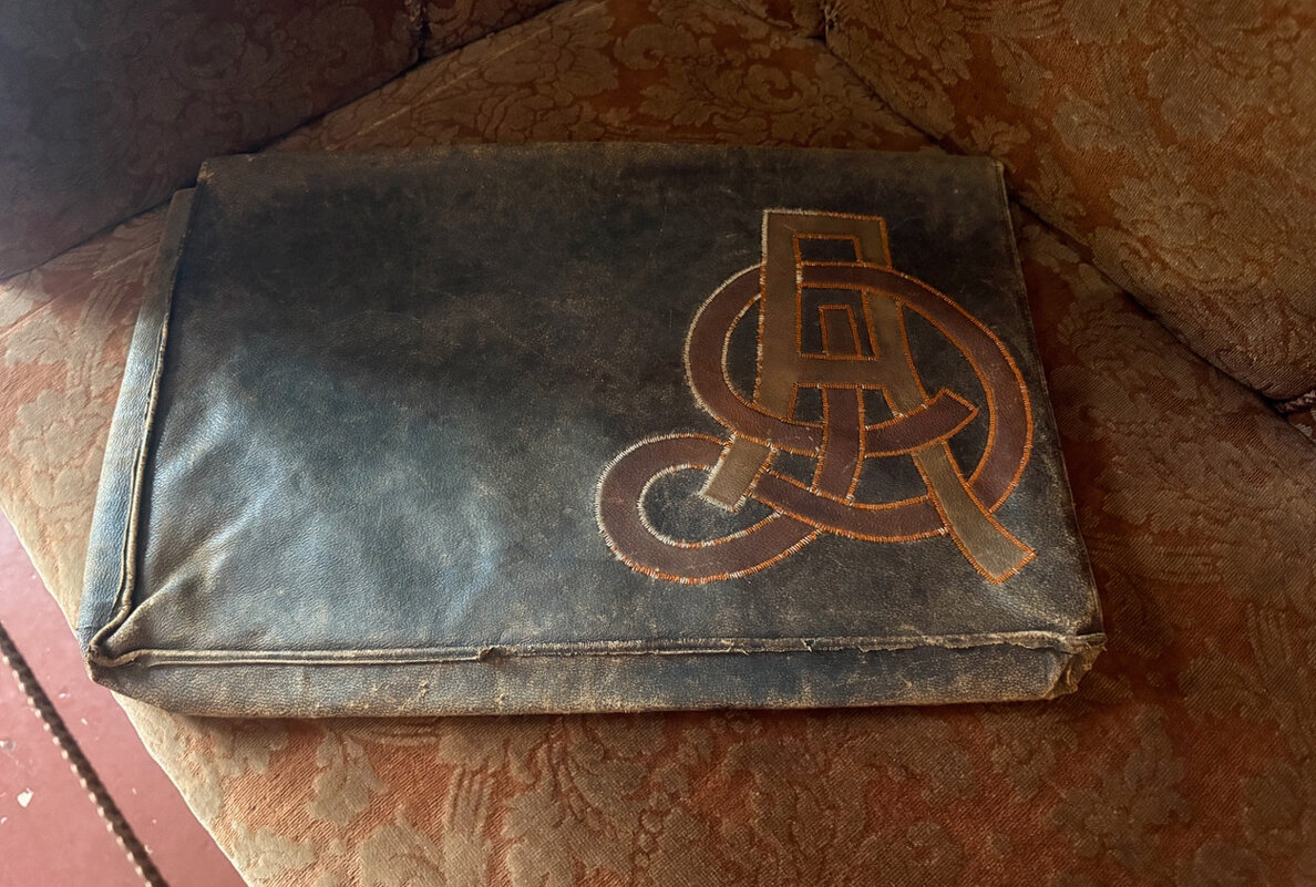 Портфель для деловых бумаг (1880-е г.) - Наталия Павлова