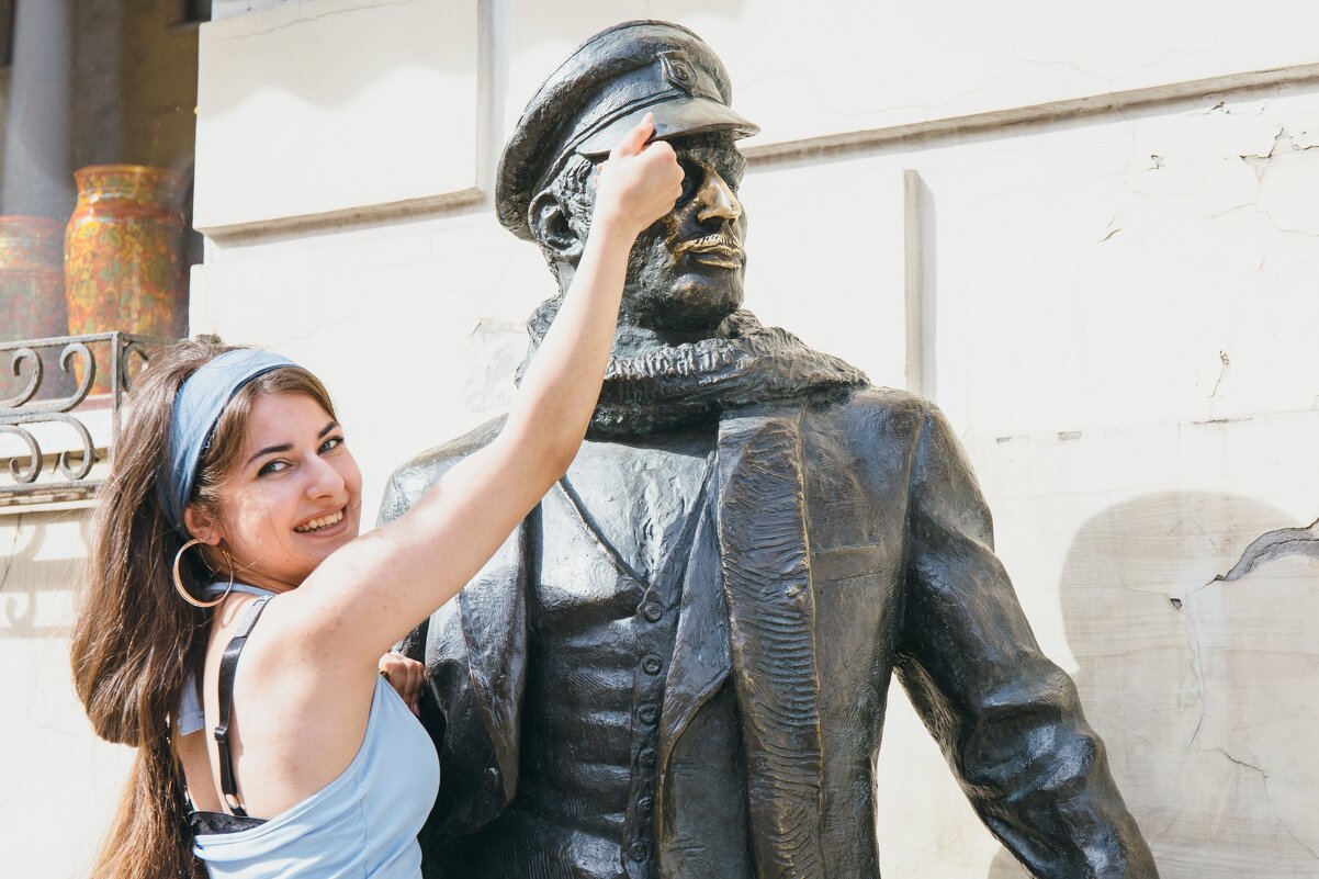 Санкт-Петербург памятник ,Модель Лейла Башилова - Лейла Башилова Санкт-Петербург памятник ,Модель Лейла Башилова - Лейла Башилова