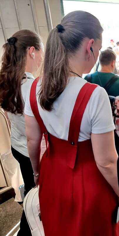 *** - Владимир Захаров