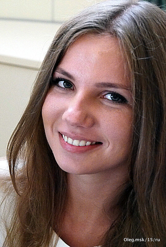 как много девушек хороших - Олег Лукьянов