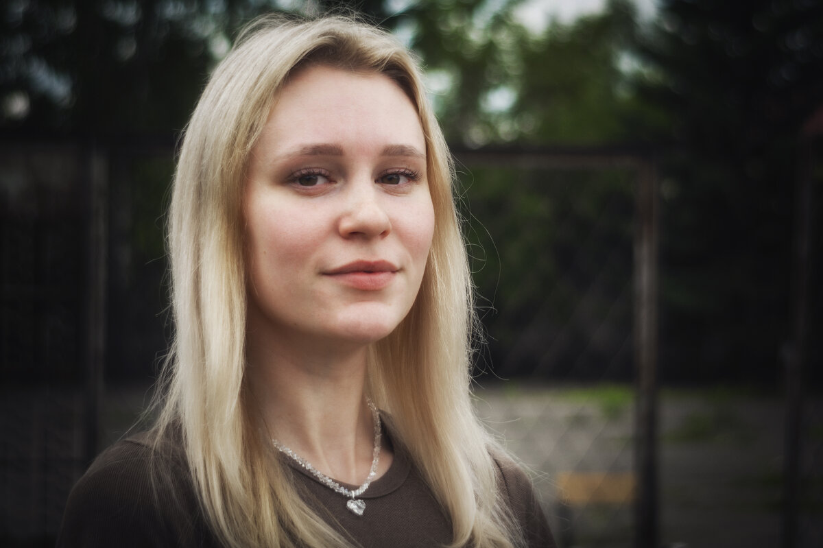 Загадка женской улыбки. (как они это делают?) - Николай Мокшин Загадка женской улыбки. (как они это делают?) - Николай Мокшин