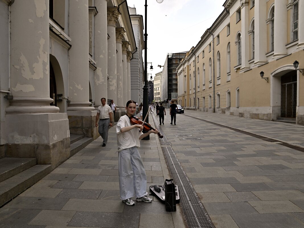 - - Владимир Мигонькин - - Владимир Мигонькин