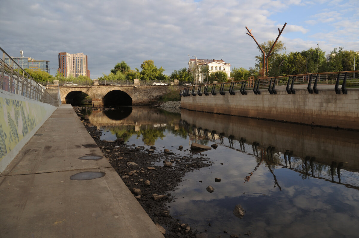 *** - Сергей Сергеев