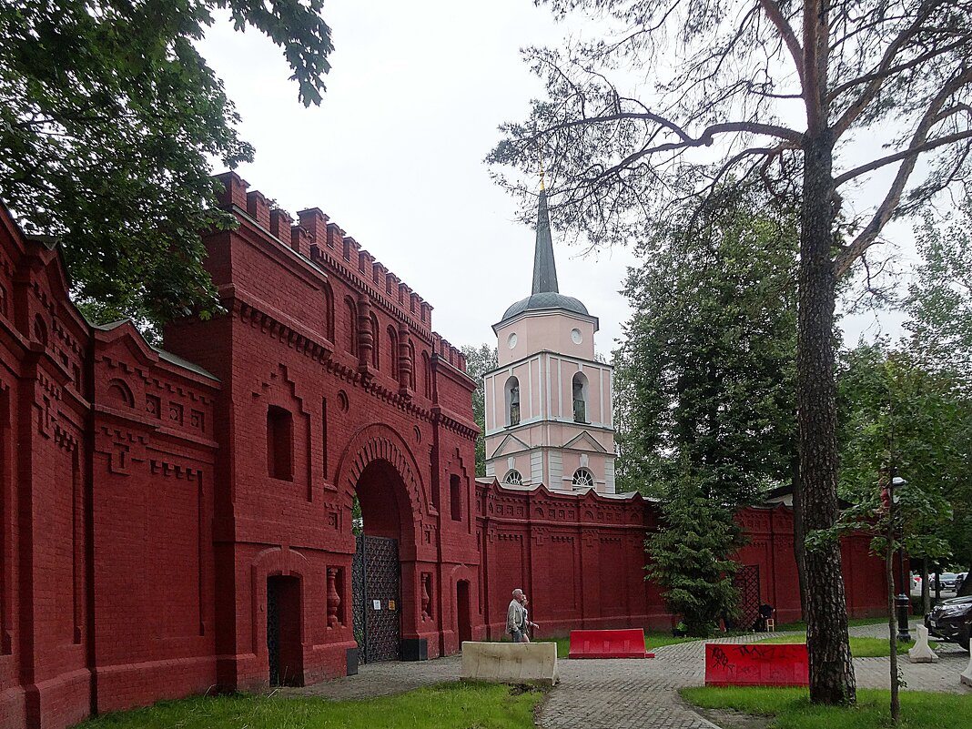 Усадьба Покровское-Стрешнево - Лидия Бусурина