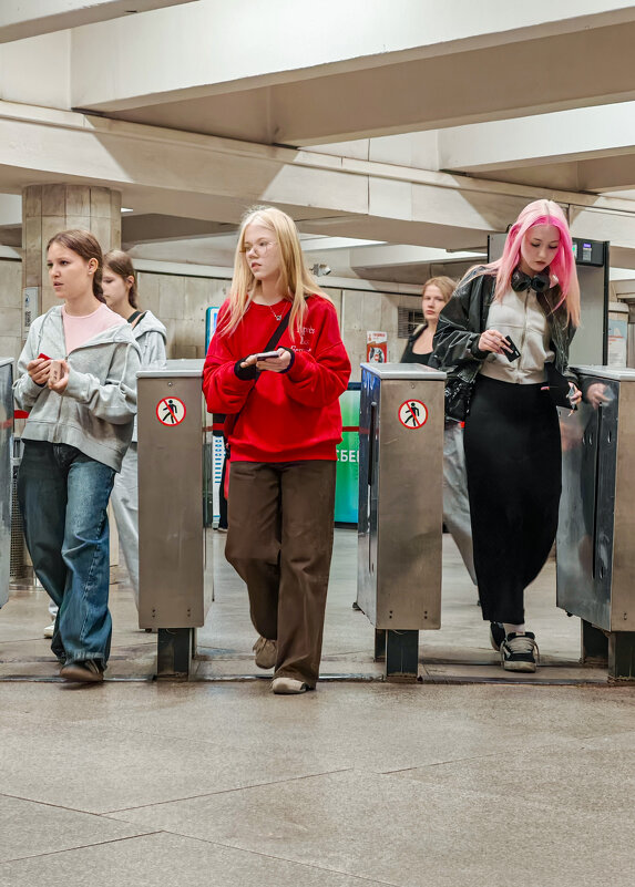 Турникет - Dmitry i Mary S Турникет - Dmitry i Mary S