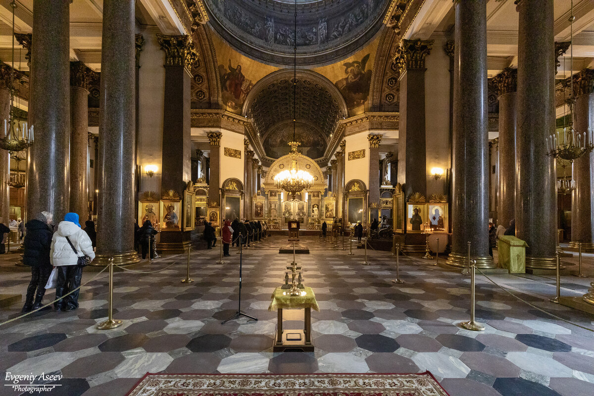 В Казанском соборе - Евгений 