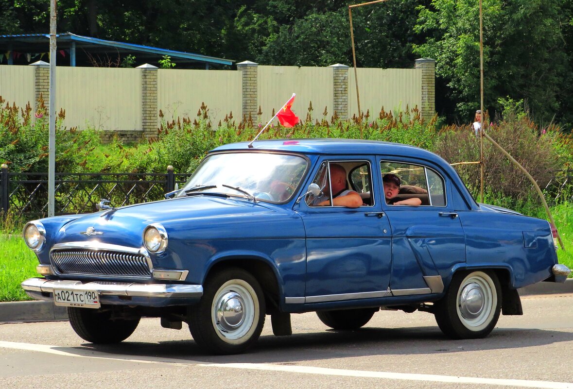 Раритет на улицах города - Андрей Снегерёв