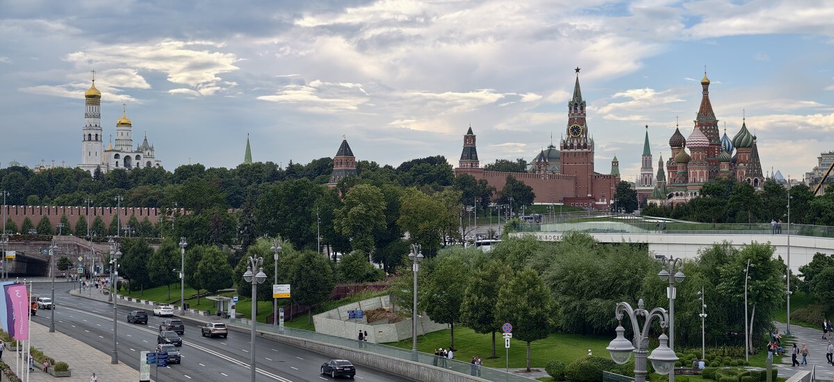 Московские пейзажи - <<< Наташа >>>