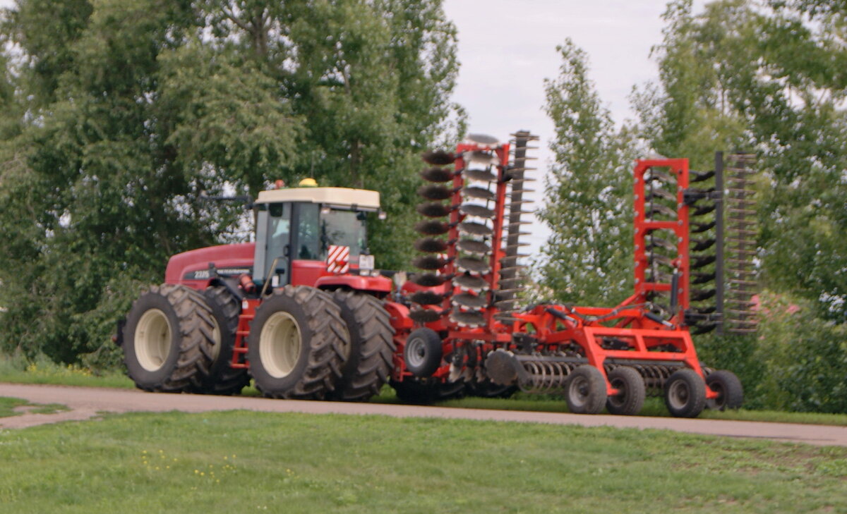 Машинно-тракторный агрегат. - сергей ермошкин