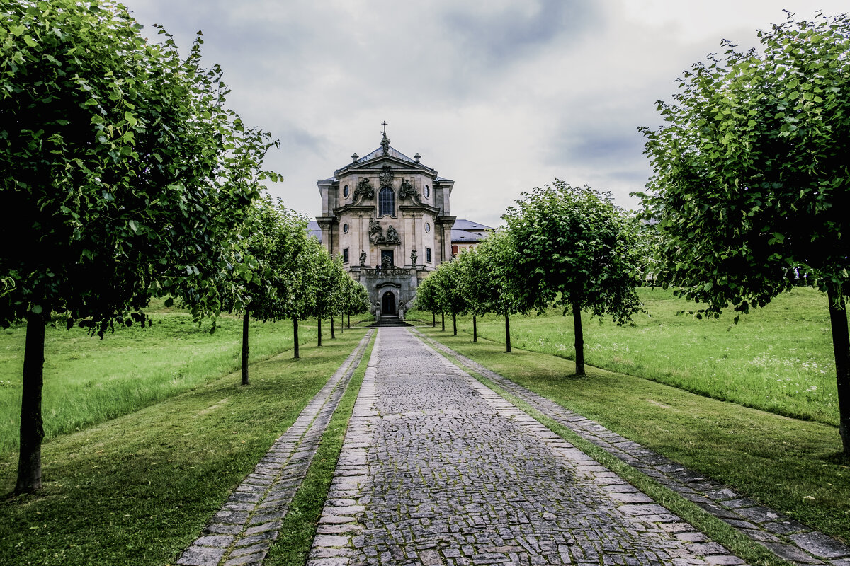 ** - Александр Липовецкий