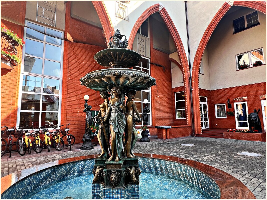 Фонтан отеля Самбия. - Валерия Комова Фонтан отеля Самбия. - Валерия Комова