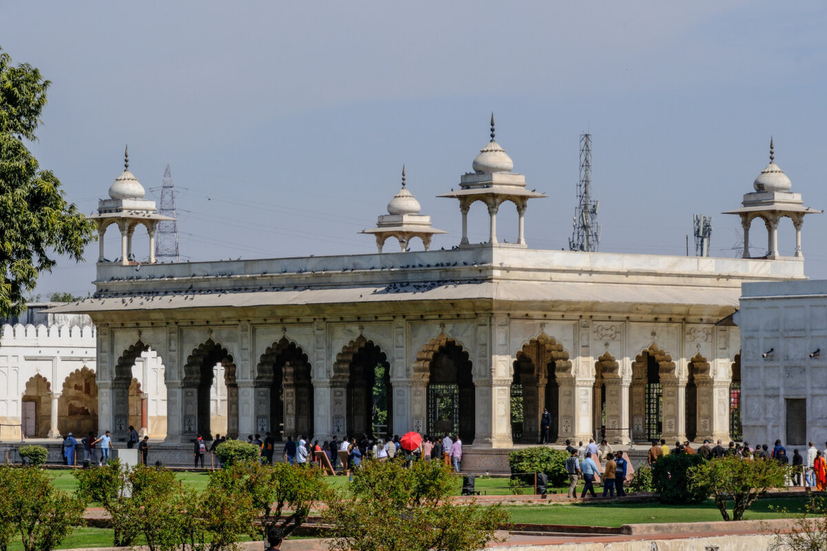 Диван-и-Хас - Георгий А