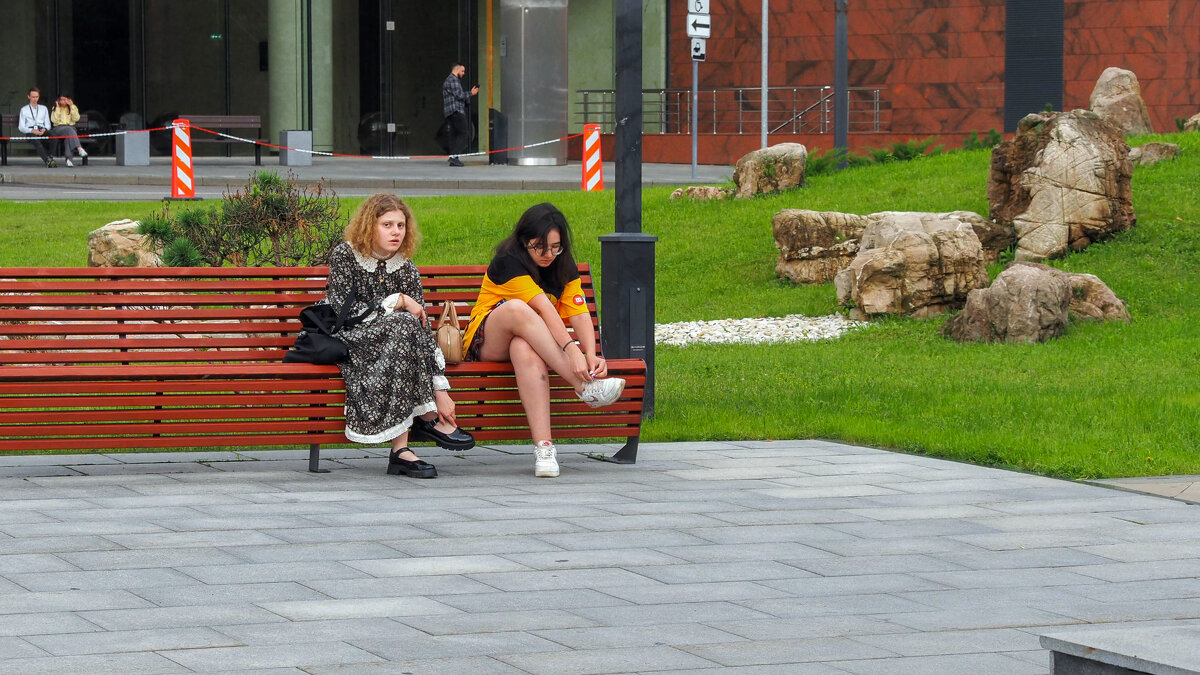 ***** - юрий поляков