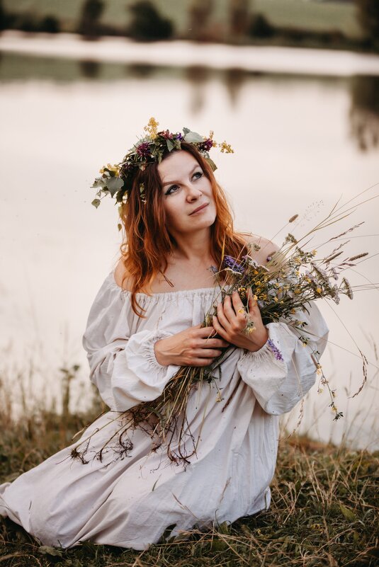 С букетом - Светлана Успенская 