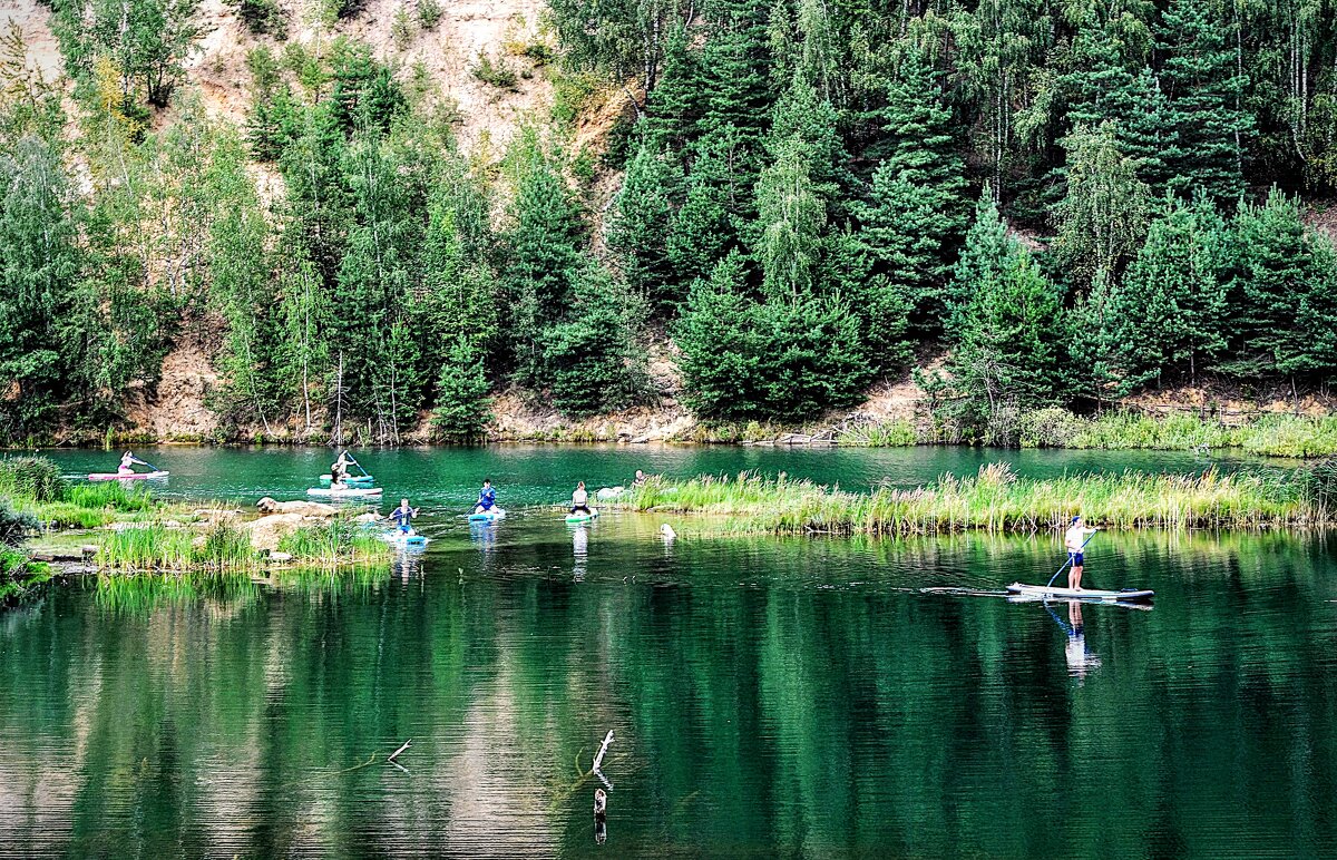 Группа на лодках,,,любители сап,,, - Анатолий Колосов
