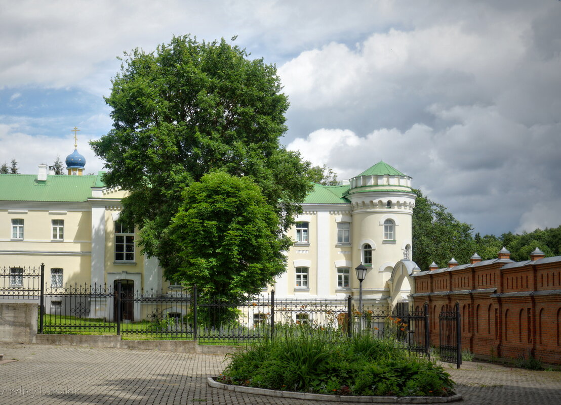 Успенская Тихонова пустынь - Andrey Lomakin