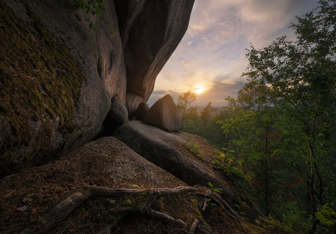 * - Александр Иванов