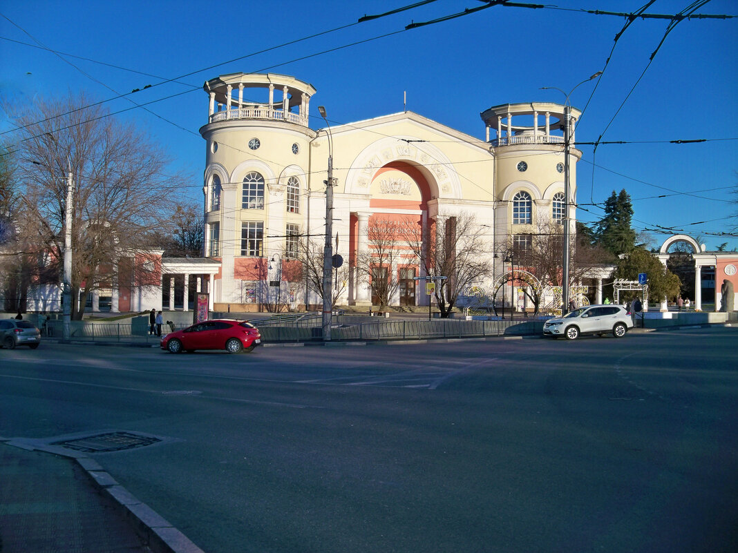 Кинотеатр  Симферополь - Валентин Семчишин