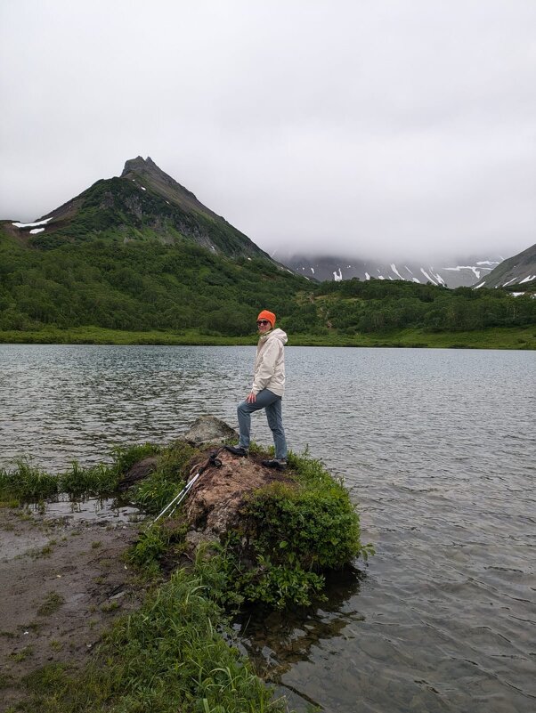 "Опять стою на краешке земли" - Ирэн 