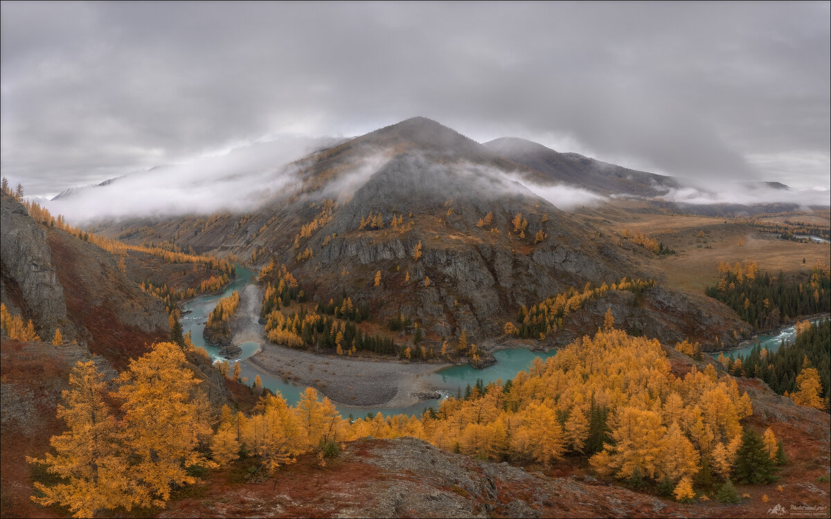 Пасмурный октябрь - Влад Соколовский