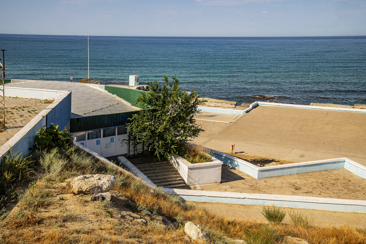 Берег - Анатолий Чикчирный