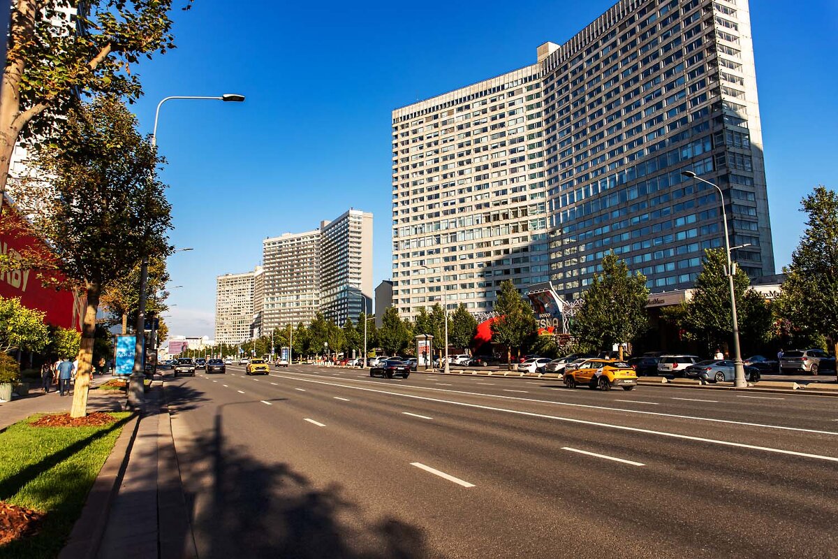 Калининский проспект - Александр 