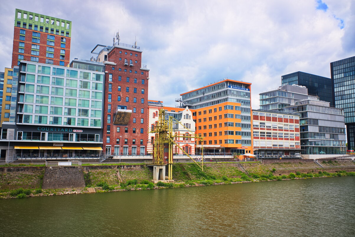 *** - Witalij Löwin *** - Witalij Löwin