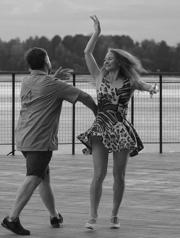 Танец... - Владилен Панченко