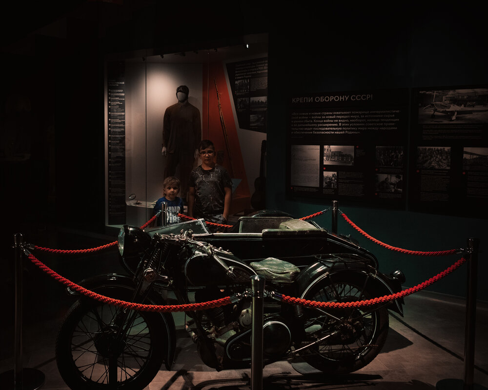 встреча с историей - Леонид Соснин