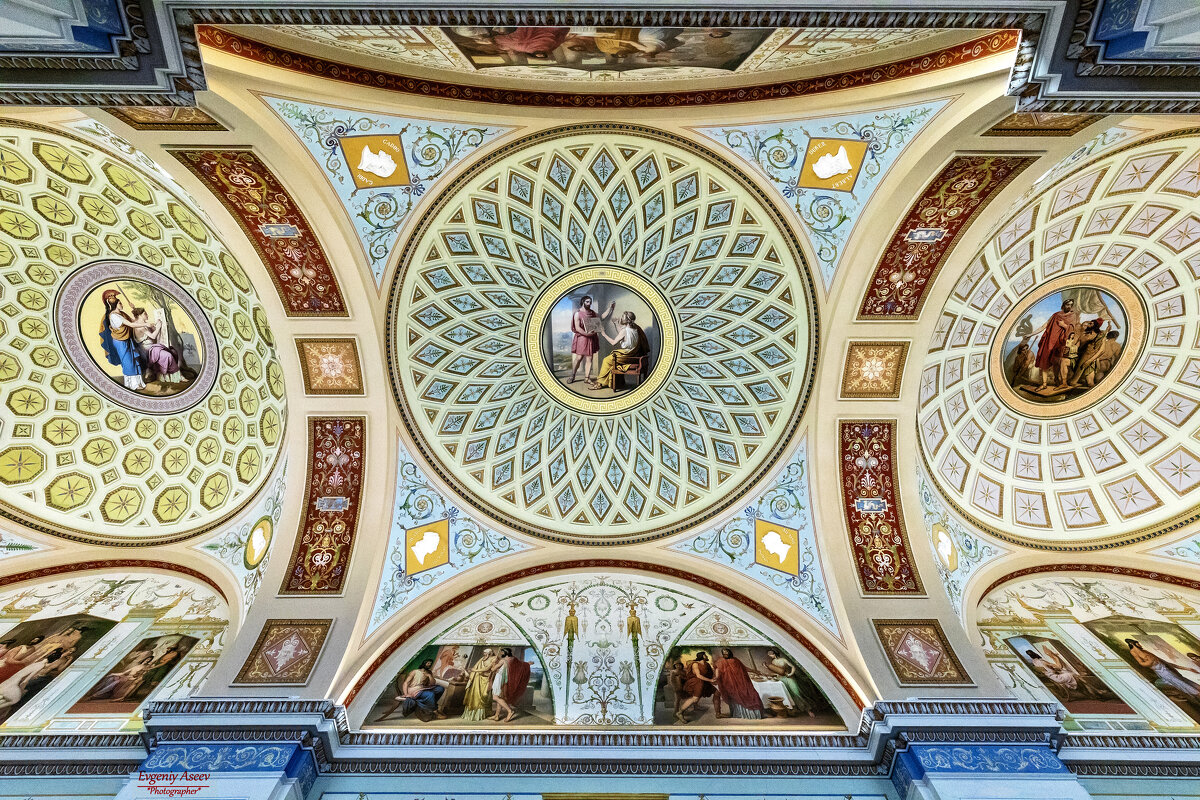 Просто потолок ) - Евгений Просто потолок ) - Евгений