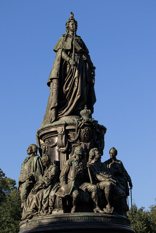 Как приезжаю в Санкт-Петербург бегом в гости к Екатерине - Sergei Vikulov