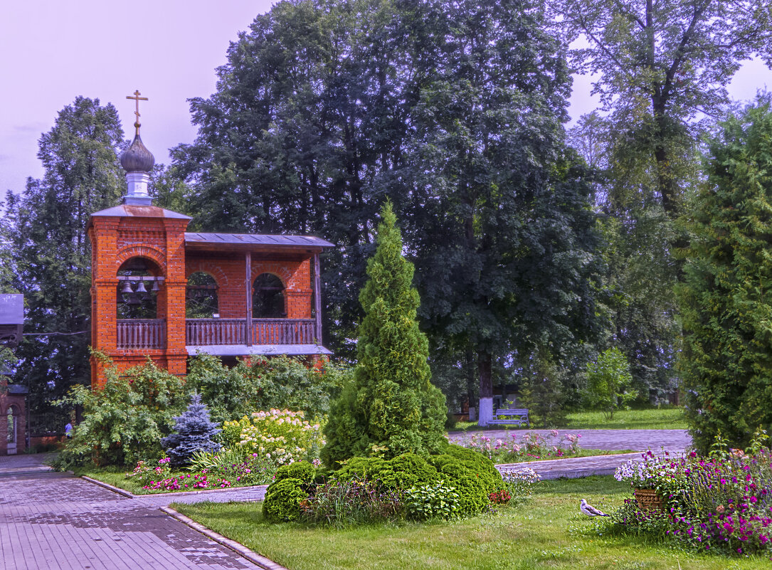 Монастырская звонница - Сергей Цветков Монастырская звонница - Сергей Цветков