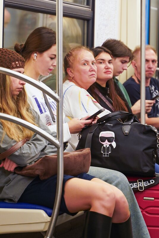 СМОТРЯЩИЕ - Сергей Янович Микк