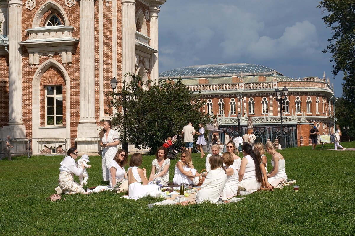 Молодые мамы. - Лютый Дровосек