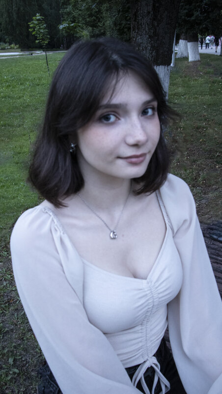 Девушка на Кургане - Евгений 