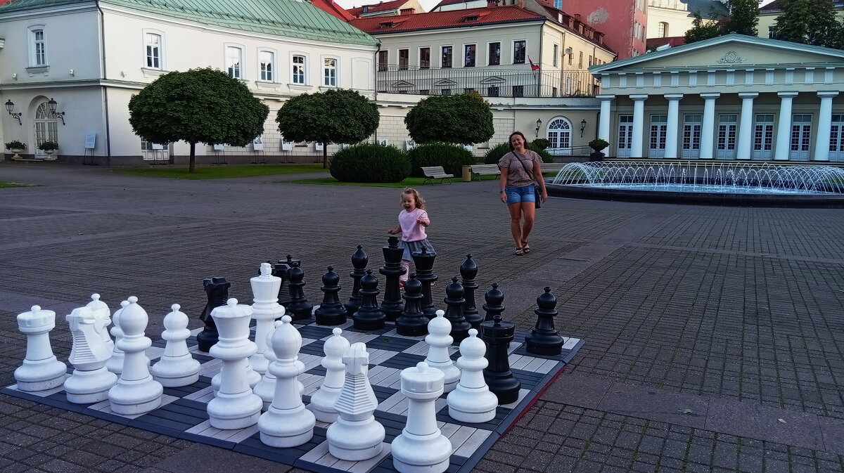 Малышка и шахматы .. - Татьян@ Ивановна