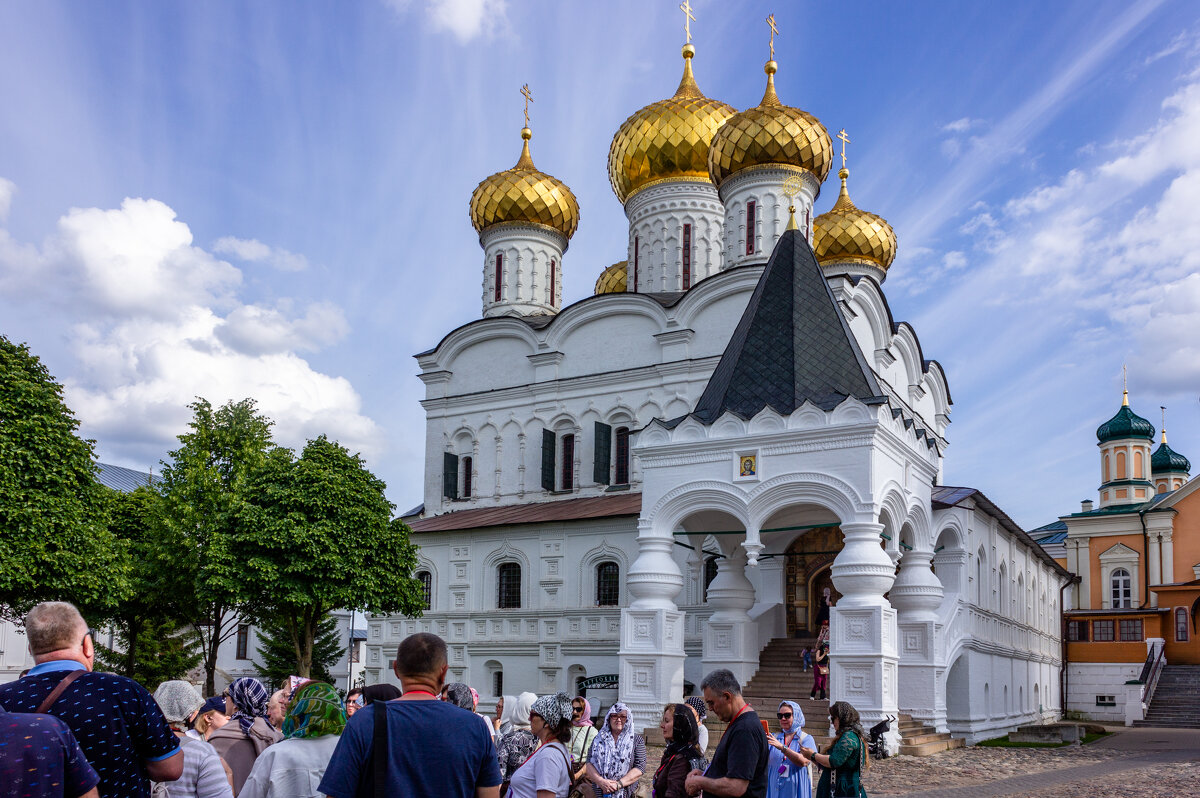 *** - ирина )))