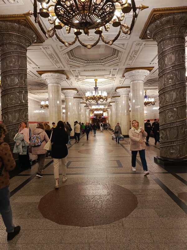 Станция метро Автово - Татьяна Пальчикова Станция метро Автово - Татьяна Пальчикова