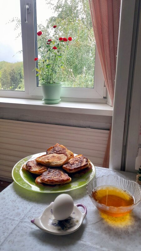 Завтрак . - Мила Бовкун