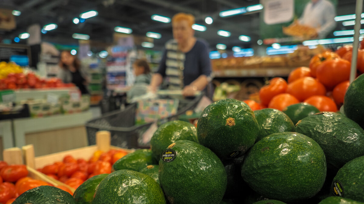 Зарисовка из ТЦ - юрий поляков