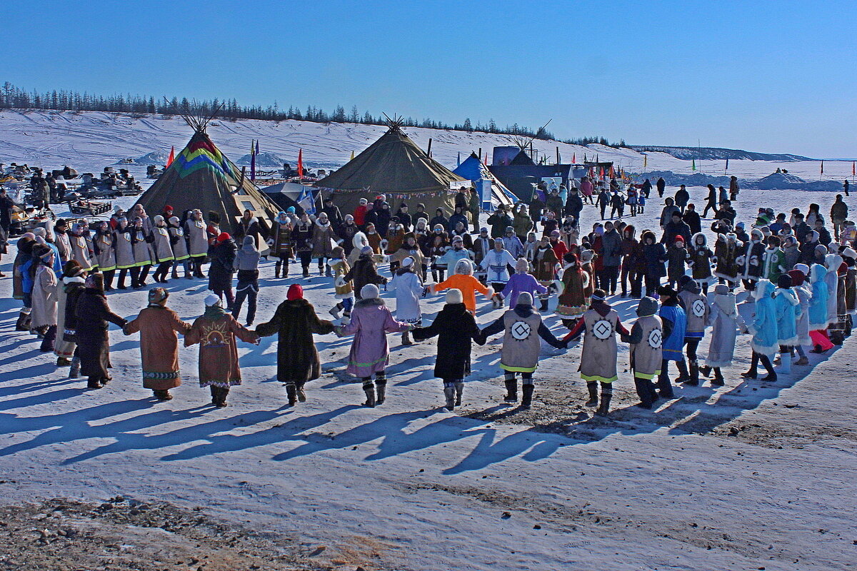 Якутский круговой танец Осохай - Александр Велигура