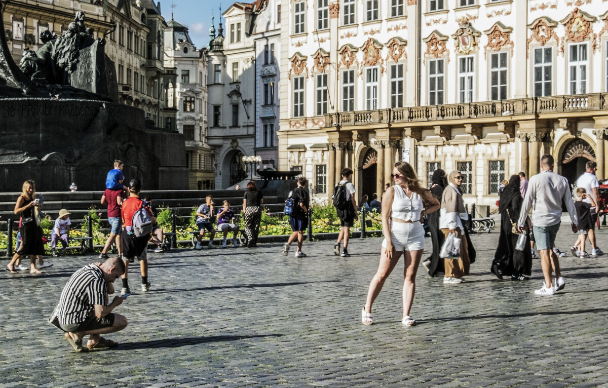 ** - Александр Липовецкий