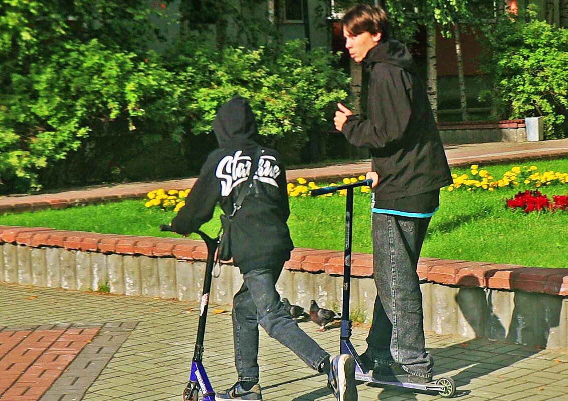 Август...Юные самокатчики! - Владимир 