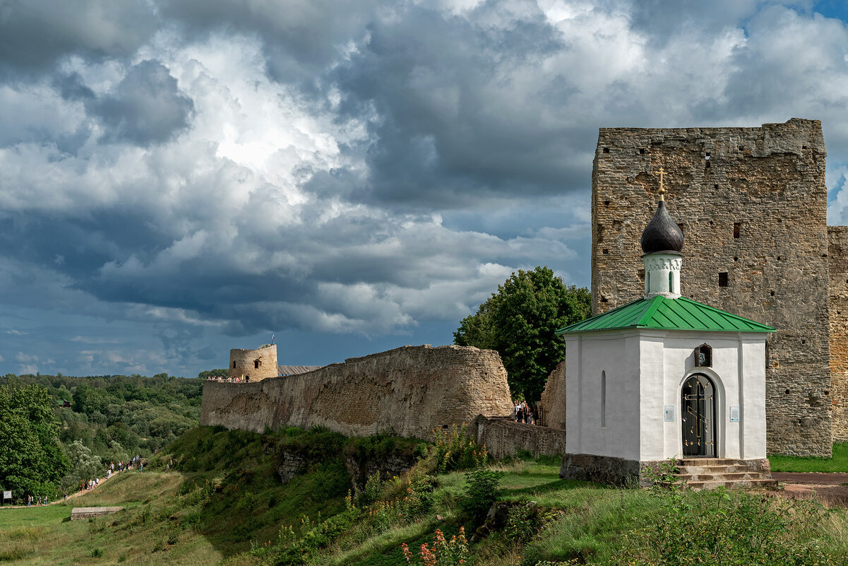 Изборская крепость (Псковская область) - Виктор Желенговский